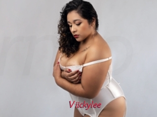 viickylee Red Movie Post