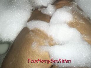 YourHornySexKitten
