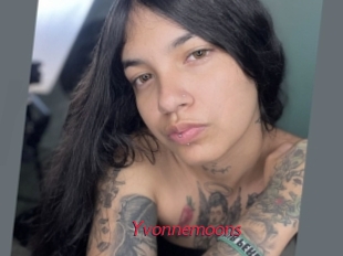 Yvonnemoons